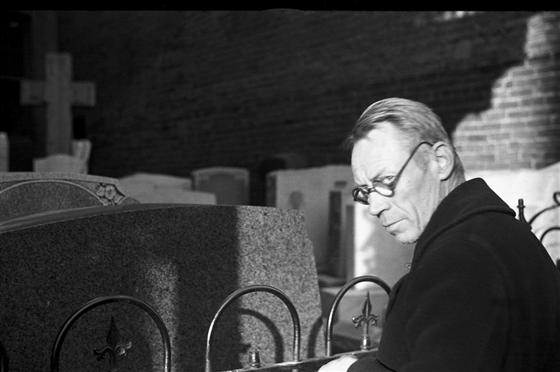 Street scene, Washington, D.C. Proprietor of a tombstone shop