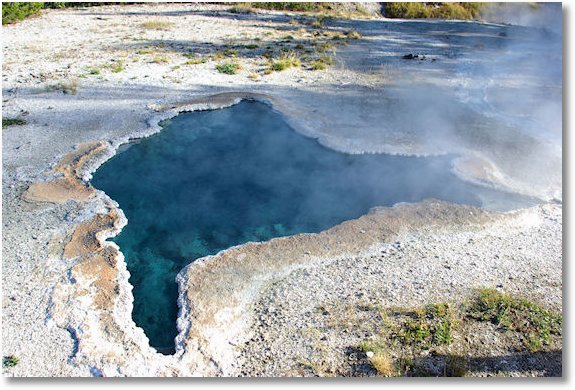 thermal pool at old faithful area yellowstone