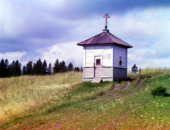 Chapel on Olga hill. [Russian Empire], iews along the Mariinskii Canal and river system, Russian Empire, Sergei Mikhailovich Prokudin-Gorskii Collection