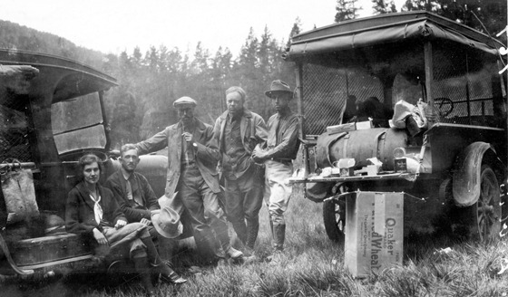 Yellowstone National Park, Wyoming. Tourist camping scene. 1924.