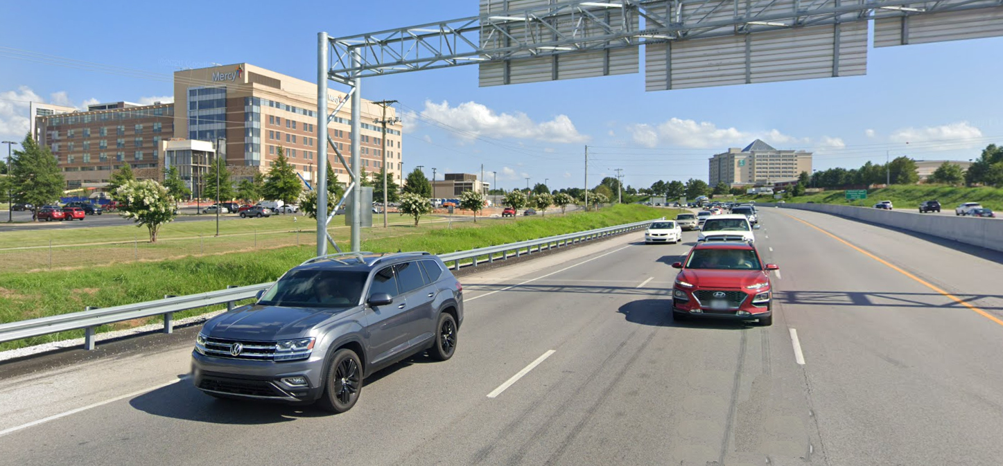 Interstate 49 north bound traffic in Rogers, Arkansas (image from Google StreetView)